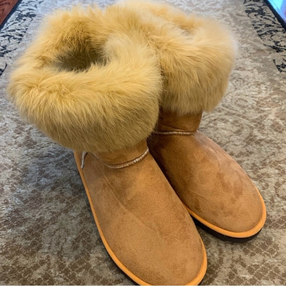 BELSTA Shearling  interior rabbit fur cuff faux suede bootie